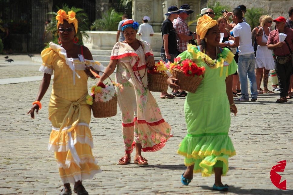 Кубинские национальные костюмы